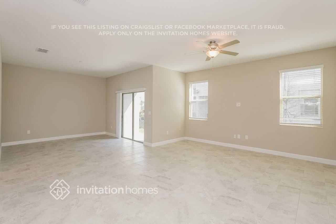 8459 Houndstooth Enclave Dr - Photo 4 of 18