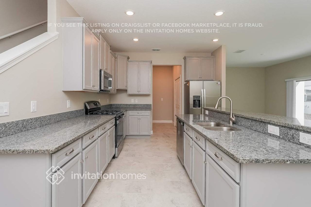 8459 Houndstooth Enclave Dr - Photo 7 of 18