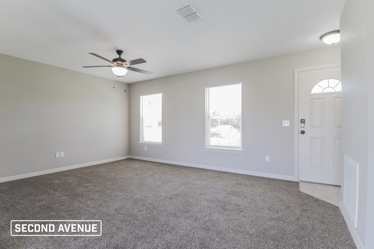 4535 Sw 155th Place Rd - Photo 6 of 23