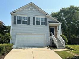 featured image of 4821 Marathon Ln