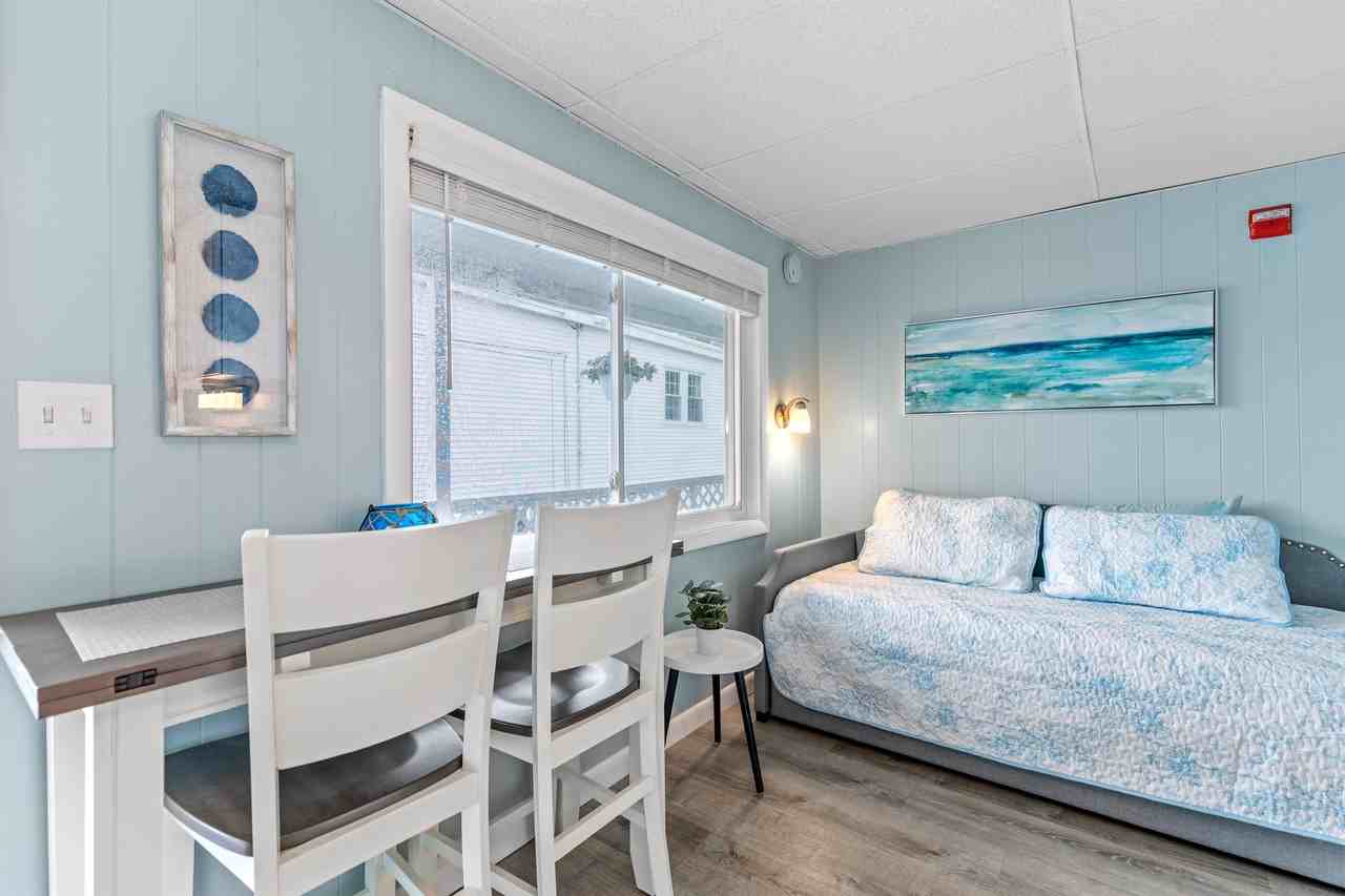 44 E Grand Ave #463 - Photo 2 of 16