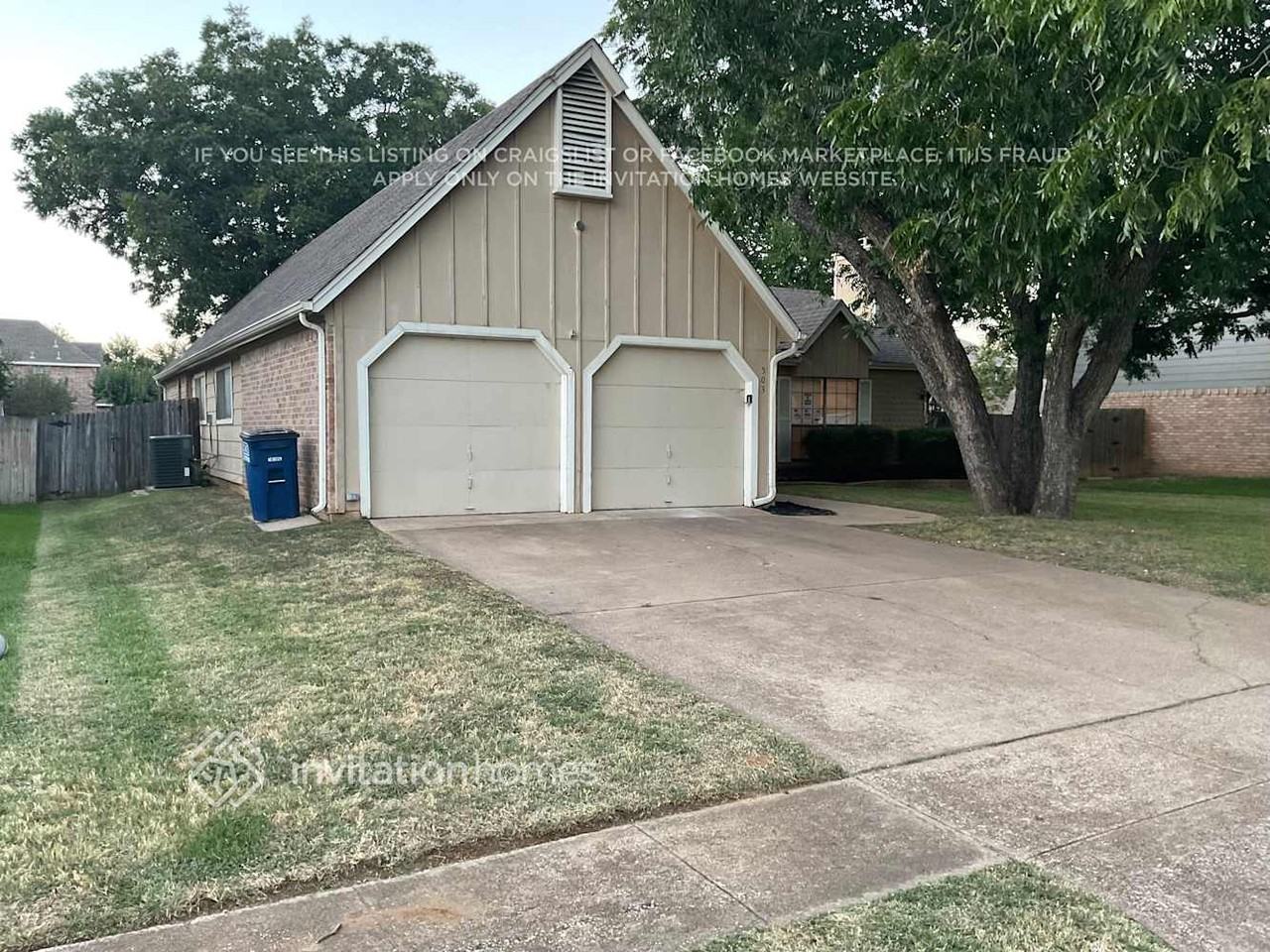 503 Thorn Wood Dr - Photo 2 of 20