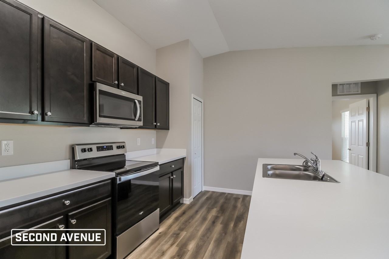 3606 11th St Sw - Photo 2 of 15