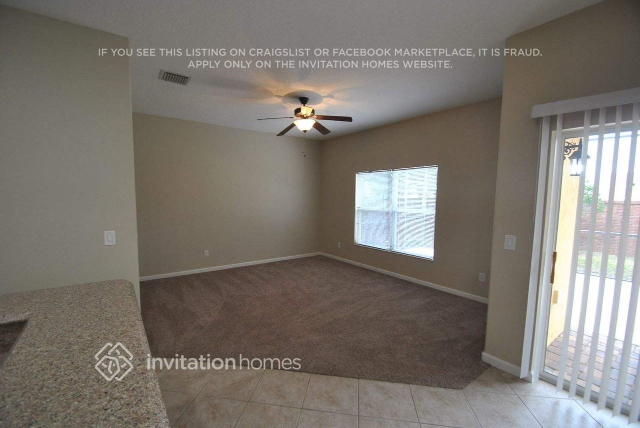 3835 Ryegrass St - Photo 4 of 10