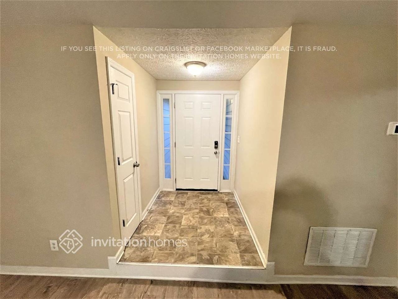 3813 Willow Tree Cir - Photo 2 of 17