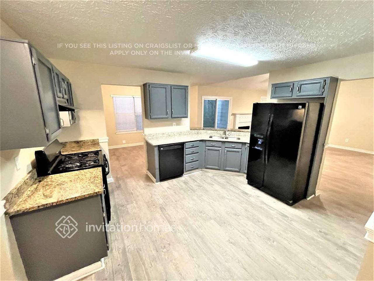 3813 Willow Tree Cir - Photo 5 of 17