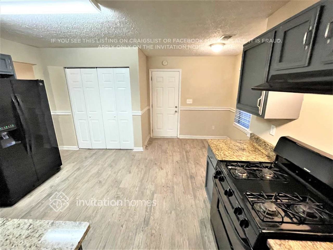 3813 Willow Tree Cir - Photo 7 of 17