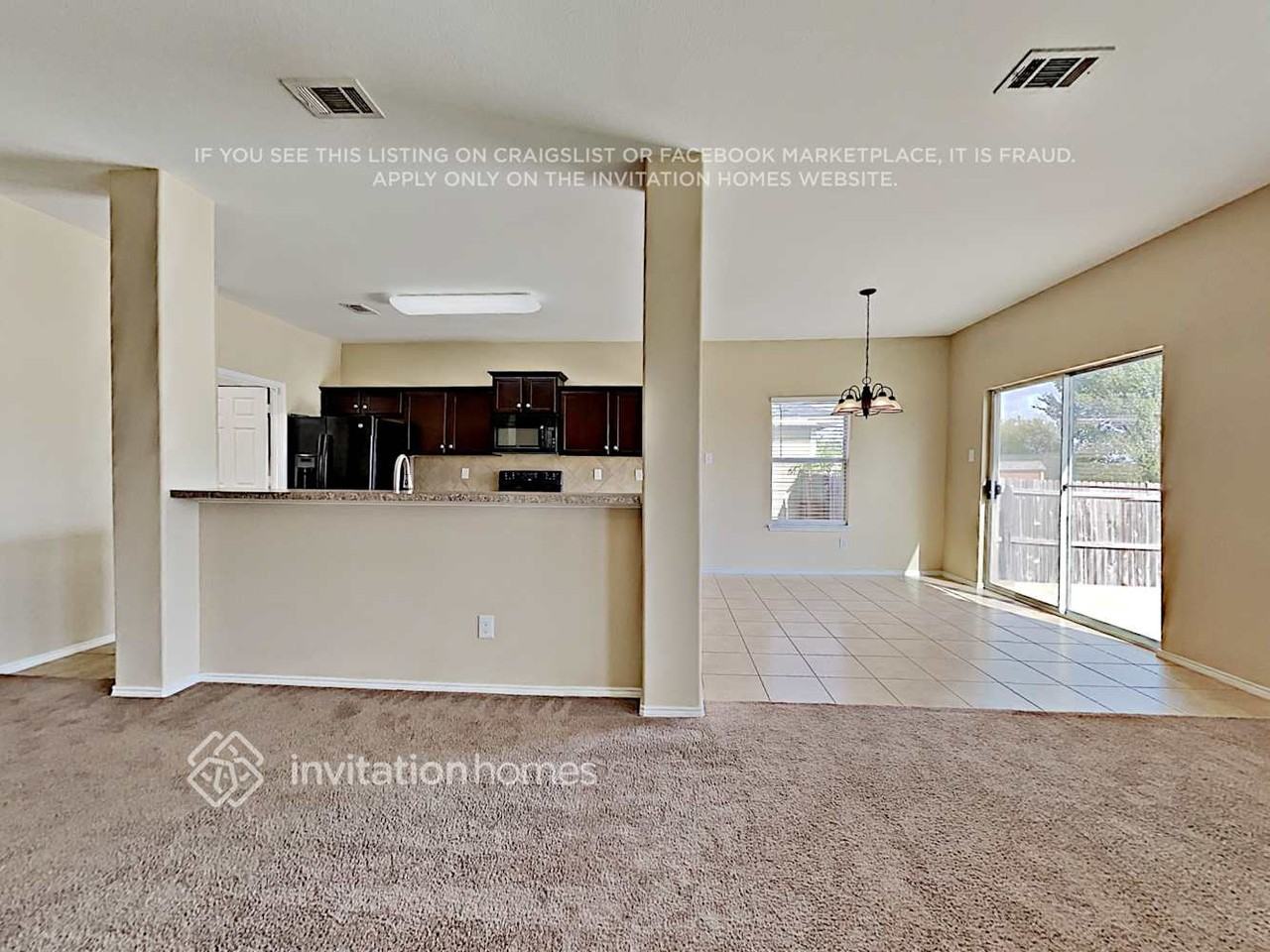 12325 Hunters Crossing Ln - Photo 5 of 14