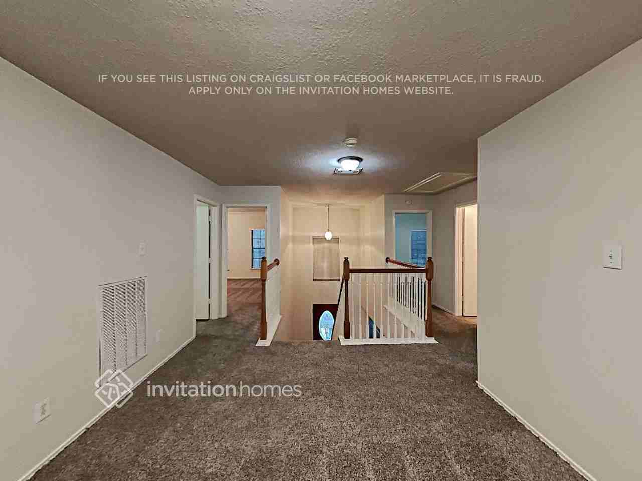9818 Golden Prairie Ln - Photo 7 of 19