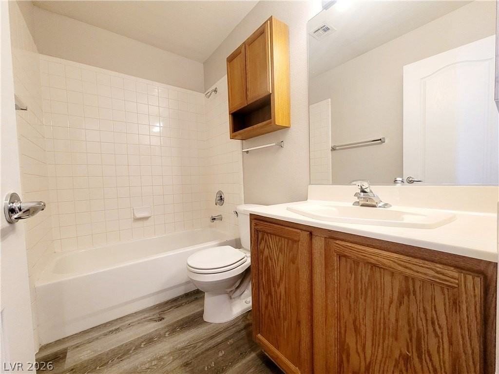 6995 Pacific Coast St - Photo 7 of 21