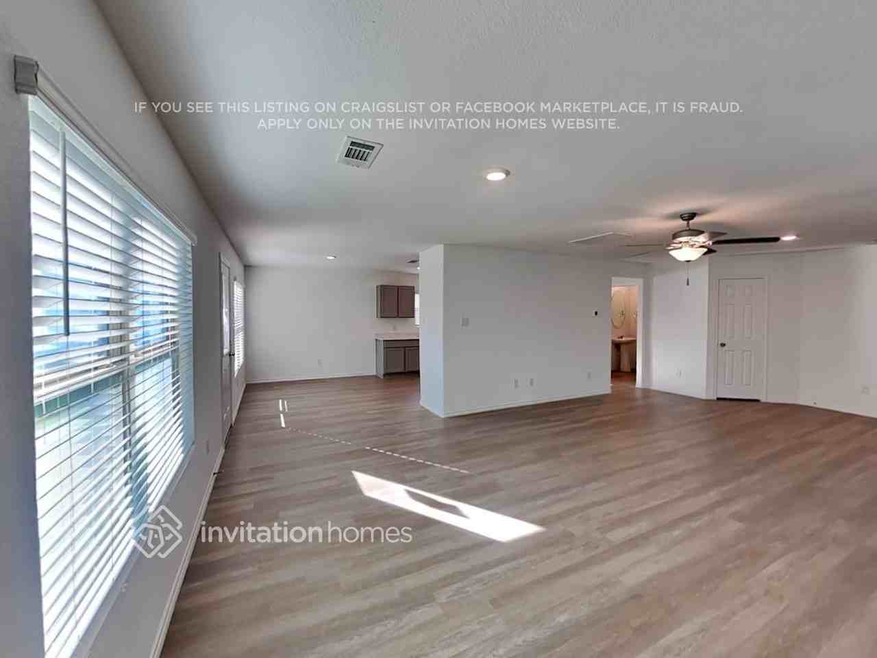 18807 Wembley Vista Trl - Photo 5 of 20