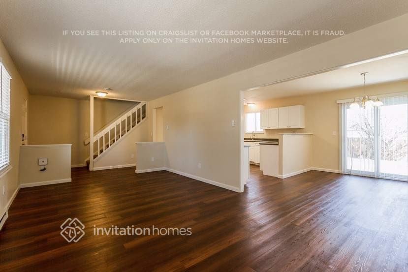 964 S Uravan St - Photo 6 of 27