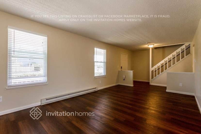 964 S Uravan St - Photo 7 of 27