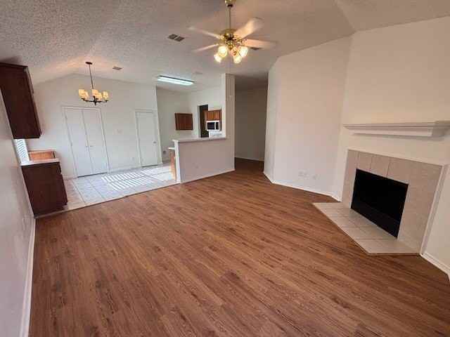 1008 Rock Springs Dr - Photo 7 of 38
