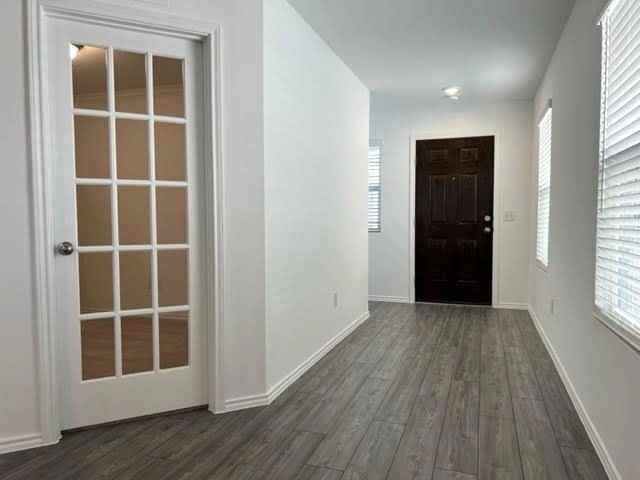 860 Poppy Cove Ln - Photo 3 of 31