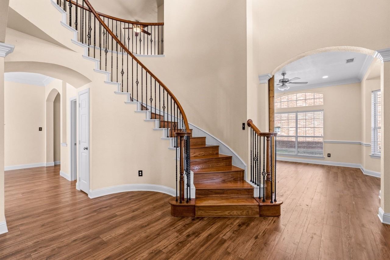 2151 Quail Meadow Ln - Photo 3 of 40