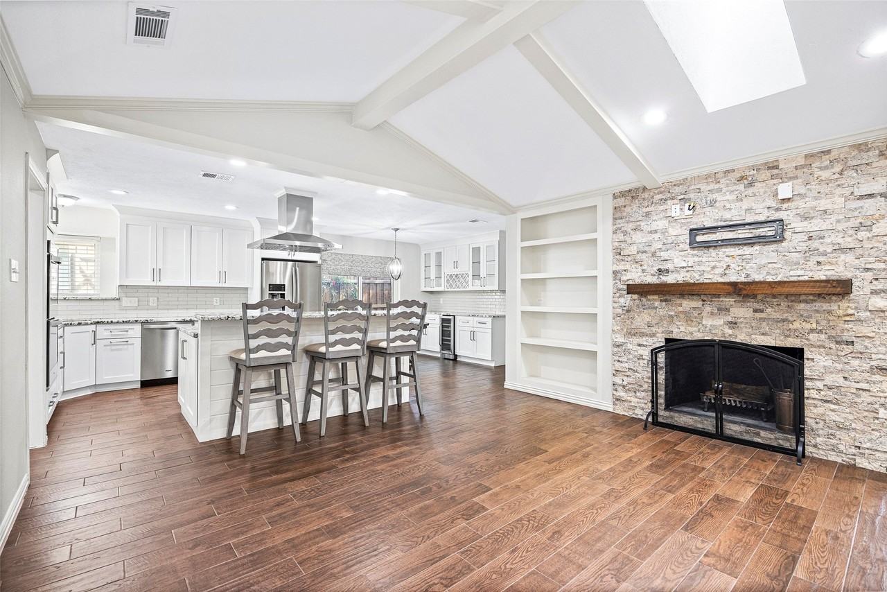 7251 Crooked Oak Dr - Photo 4 of 34