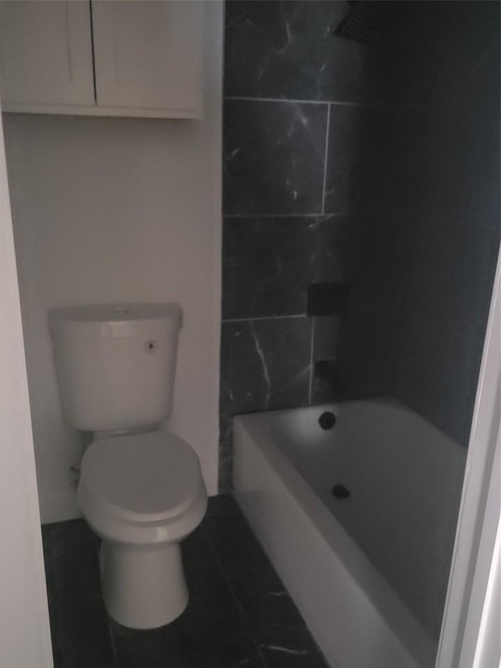 2715 Westgate Dr - Photo 4 of 14