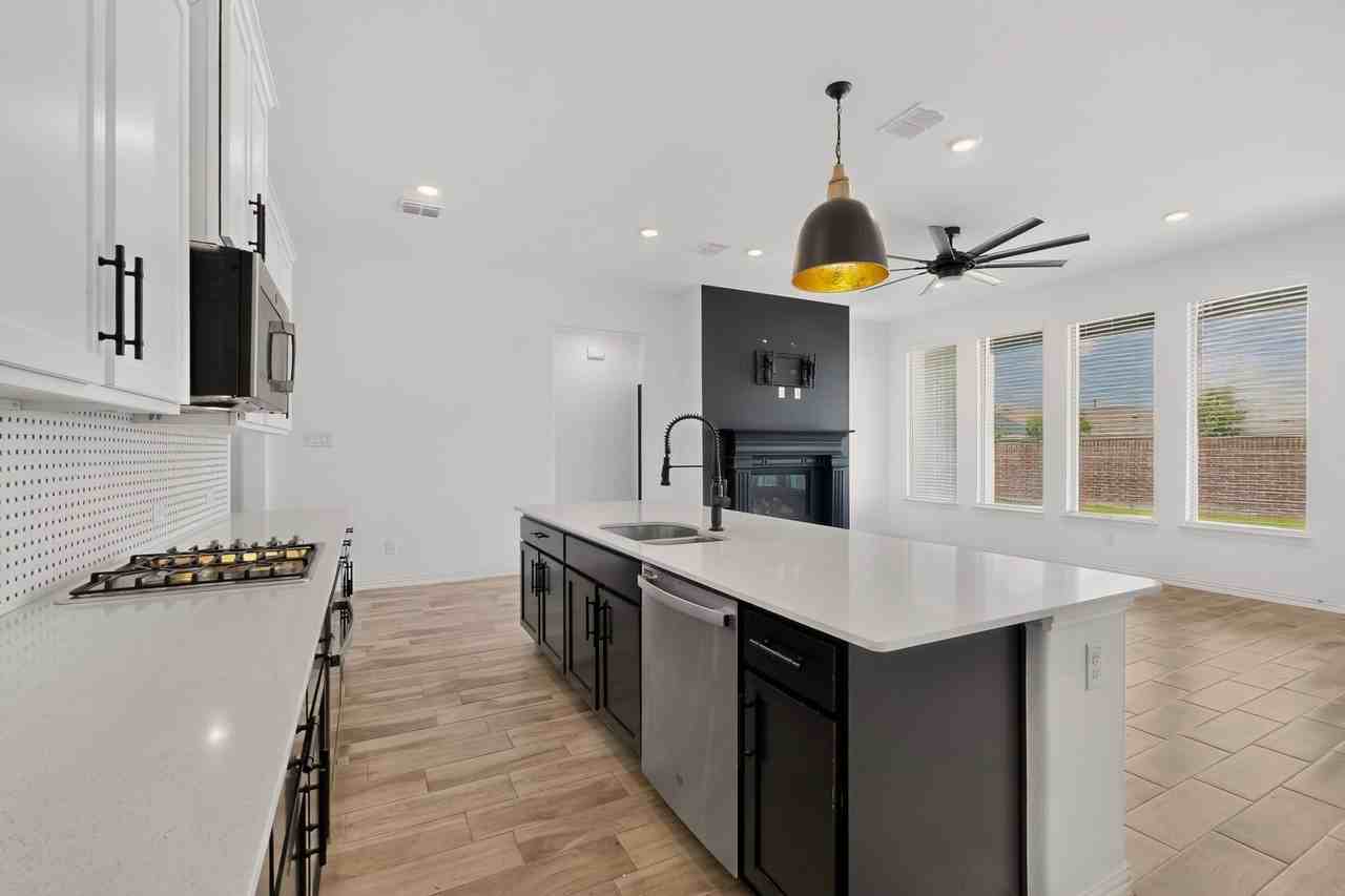 3616 Peachbush Ln - Photo 5 of 28