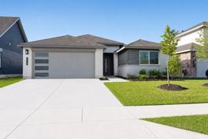 featured image of 613 Breckenridge Park Dr