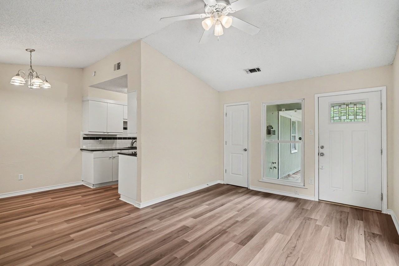 1815 Lipscomb St - Photo 5 of 25