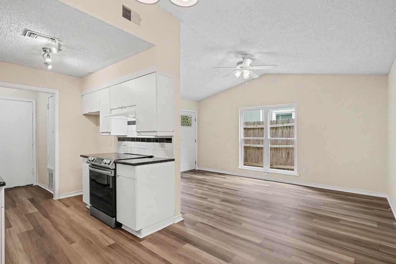 1815 Lipscomb St - Photo 6 of 25