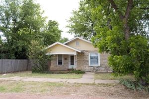 featured image of 423 Elm St