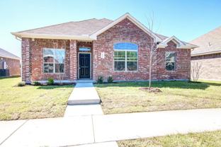2038 Dyer St - Photo 1 of 1