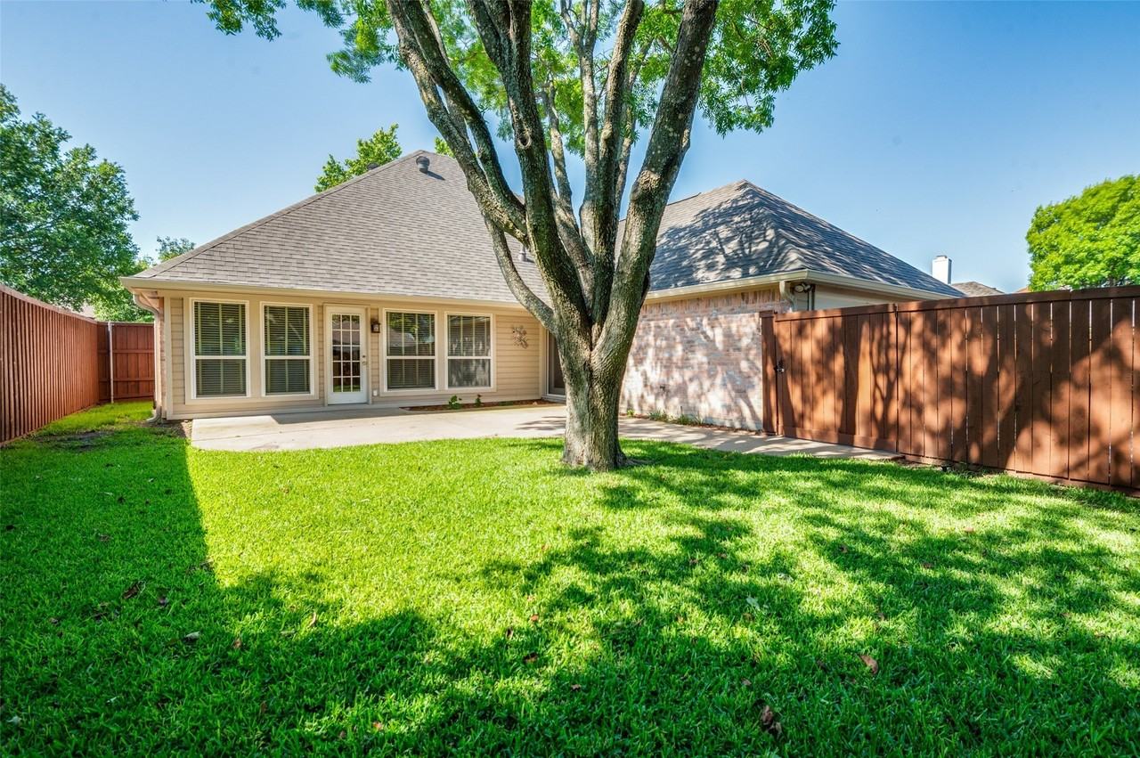 5919 Willow Wood Ln - Photo 5 of 21