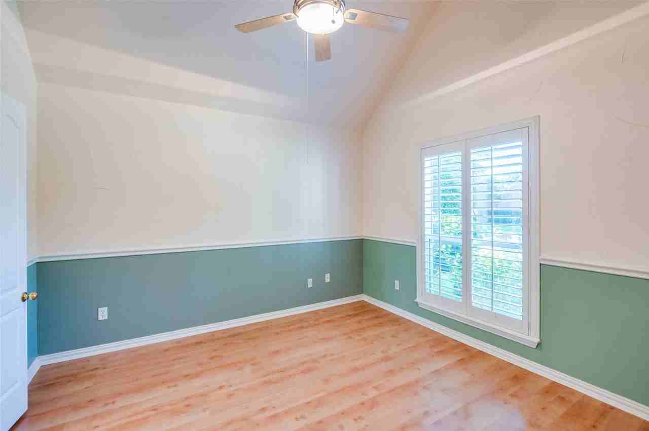 5919 Willow Wood Ln - Photo 7 of 21
