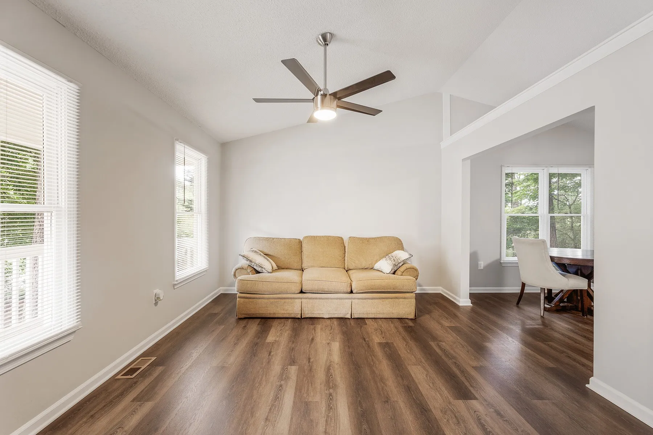 14 Villa Rosa Ln #1 - Photo 6 of 28