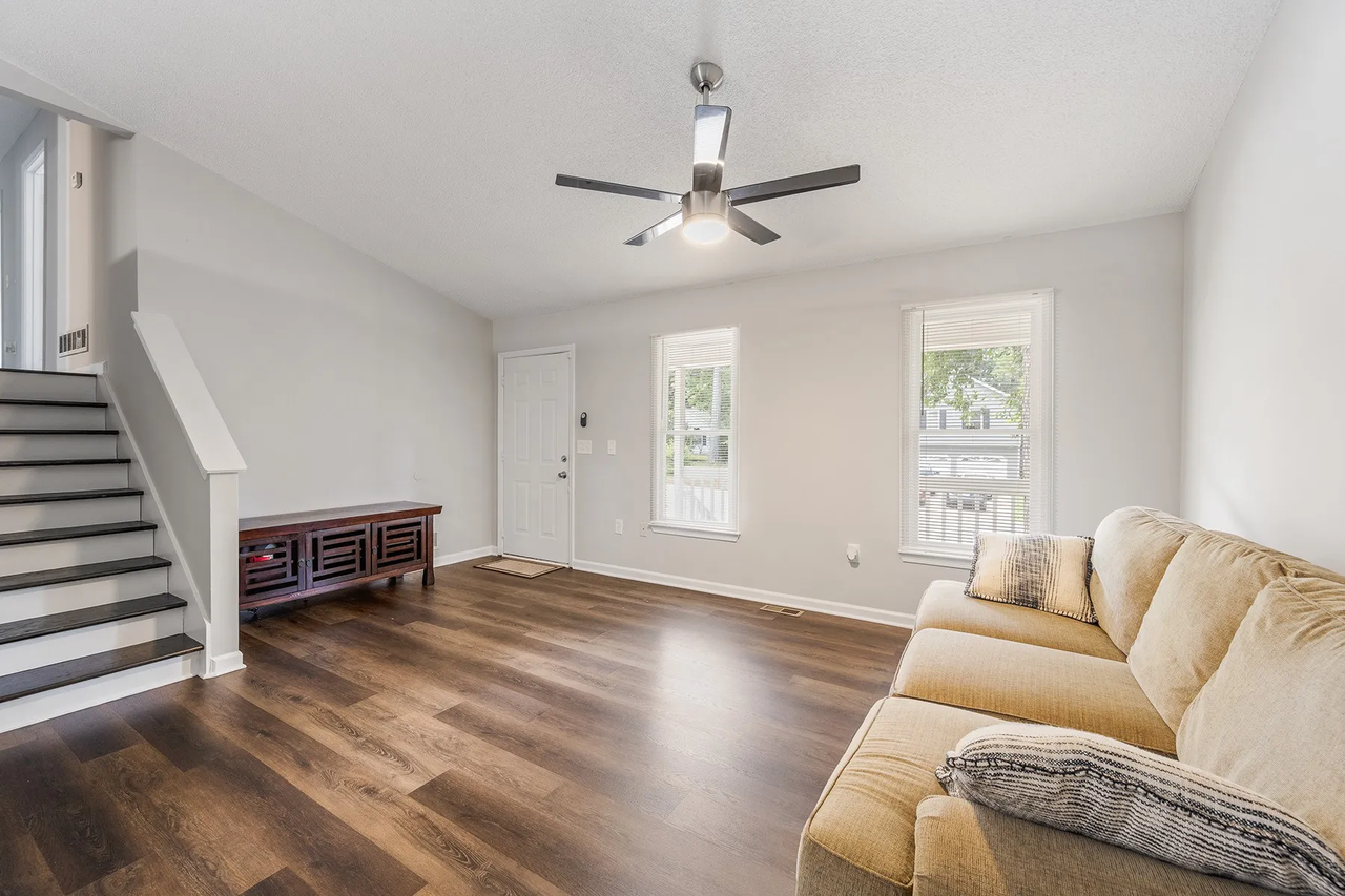 14 Villa Rosa Ln #1 - Photo 7 of 28