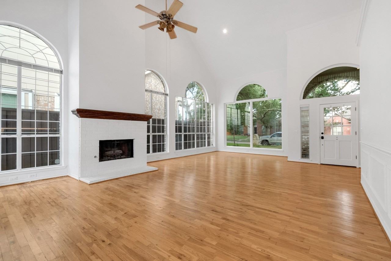 4637 Portrait Ln - Photo 4 of 16