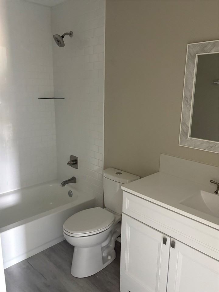 1317 Ross Ln - Photo 7 of 13