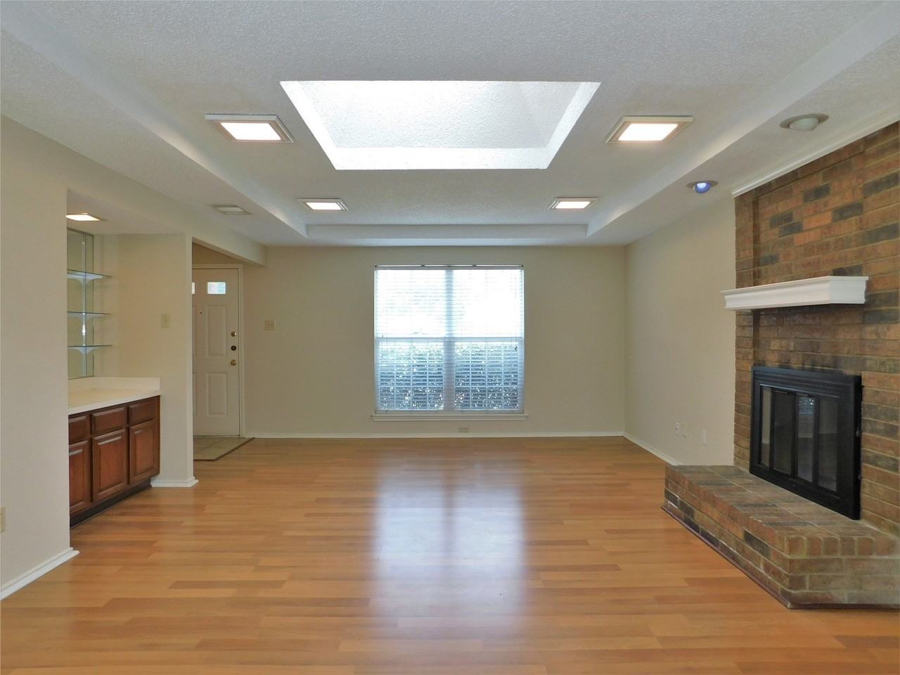 2726 Mill Trce - Photo 4 of 24