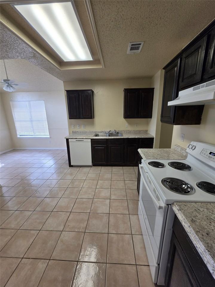 401 Channel View Ter - Photo 6 of 13