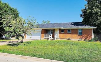1624 Parkhaven Dr - Photo 1 of 1