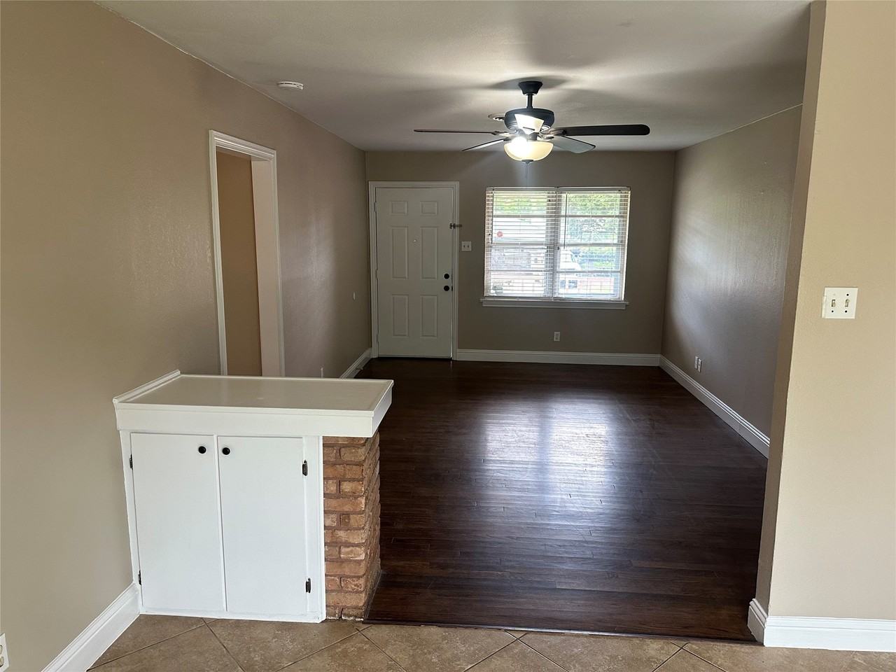1624 Parkhaven Dr - Photo 3 of 14