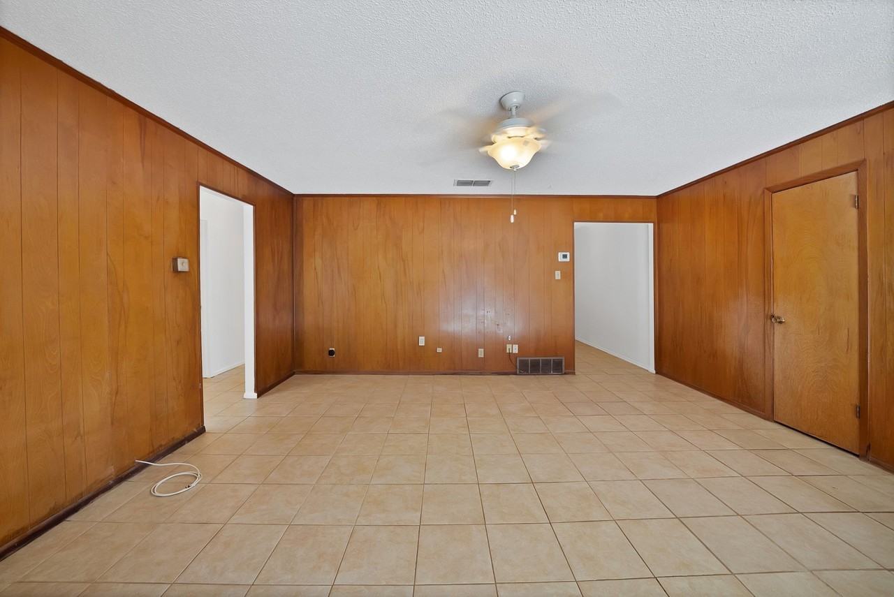 6516 Perdido Dr - Photo 5 of 26