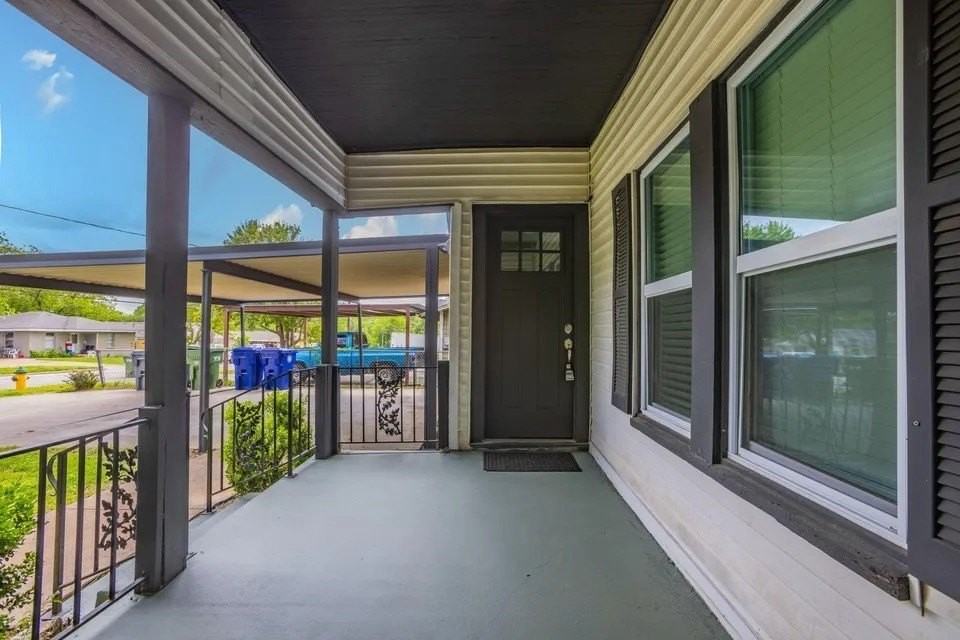 2329 Connor Ave - Photo 6 of 25