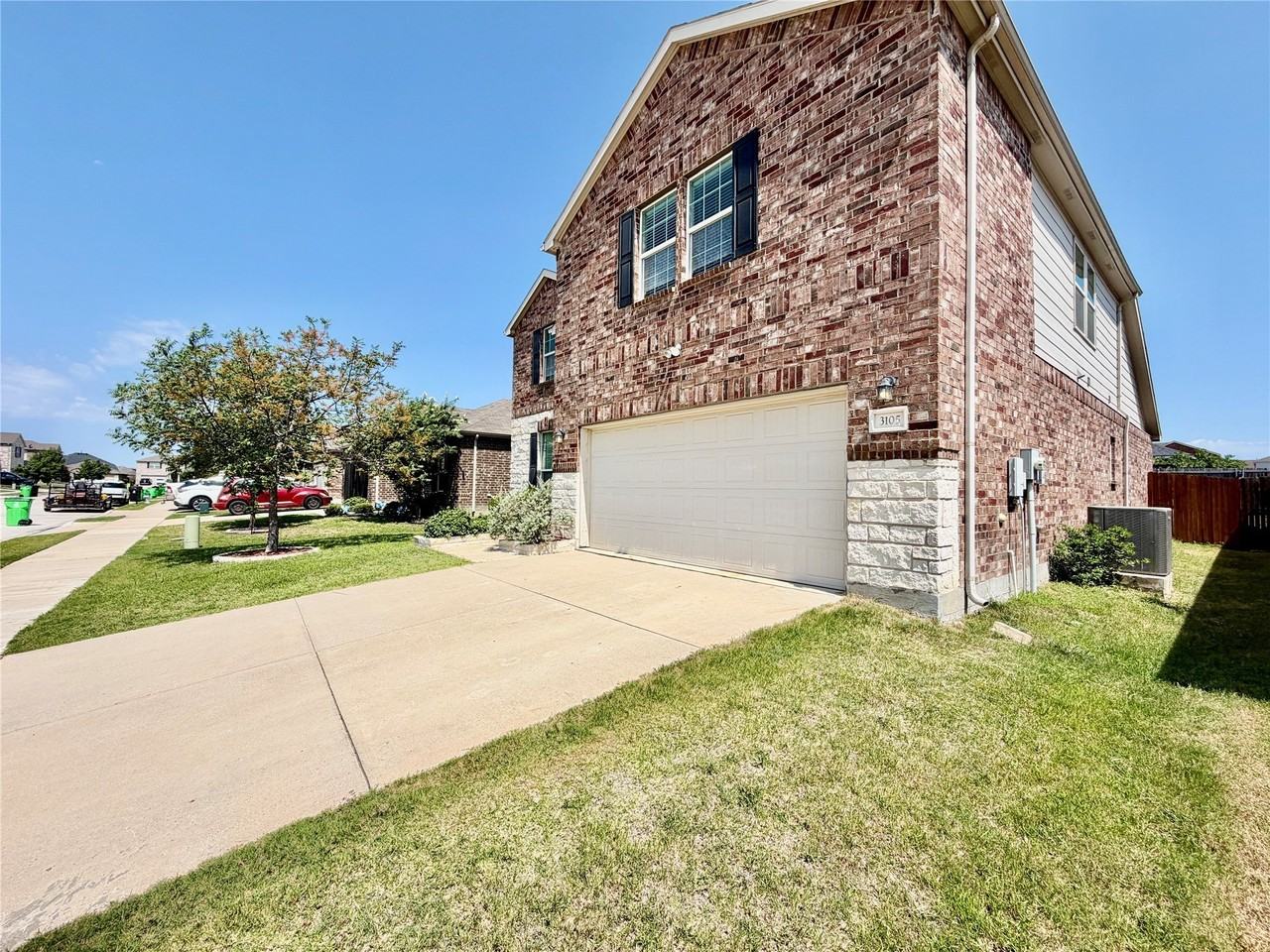 3105 Montserrat Creek Dr - Photo 3 of 31