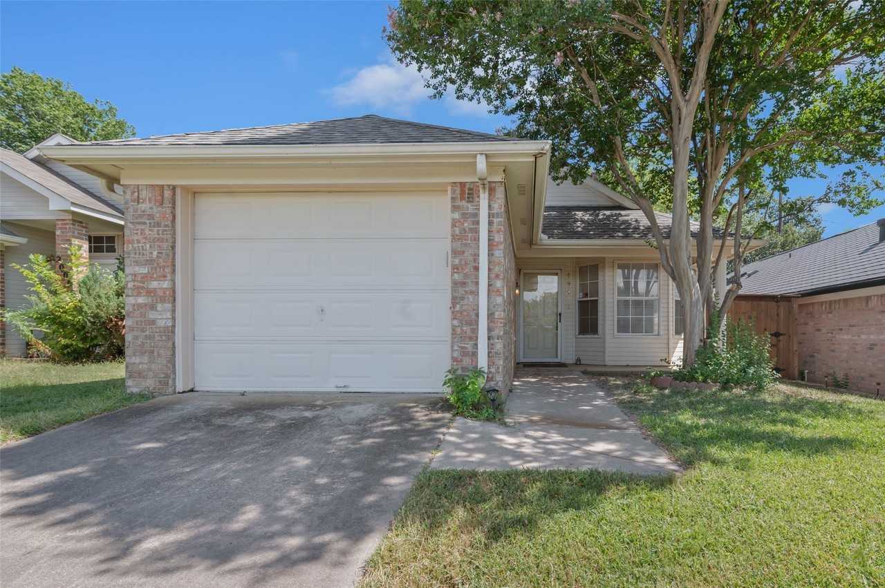 1918 Lee Dr - Photo 2 of 24