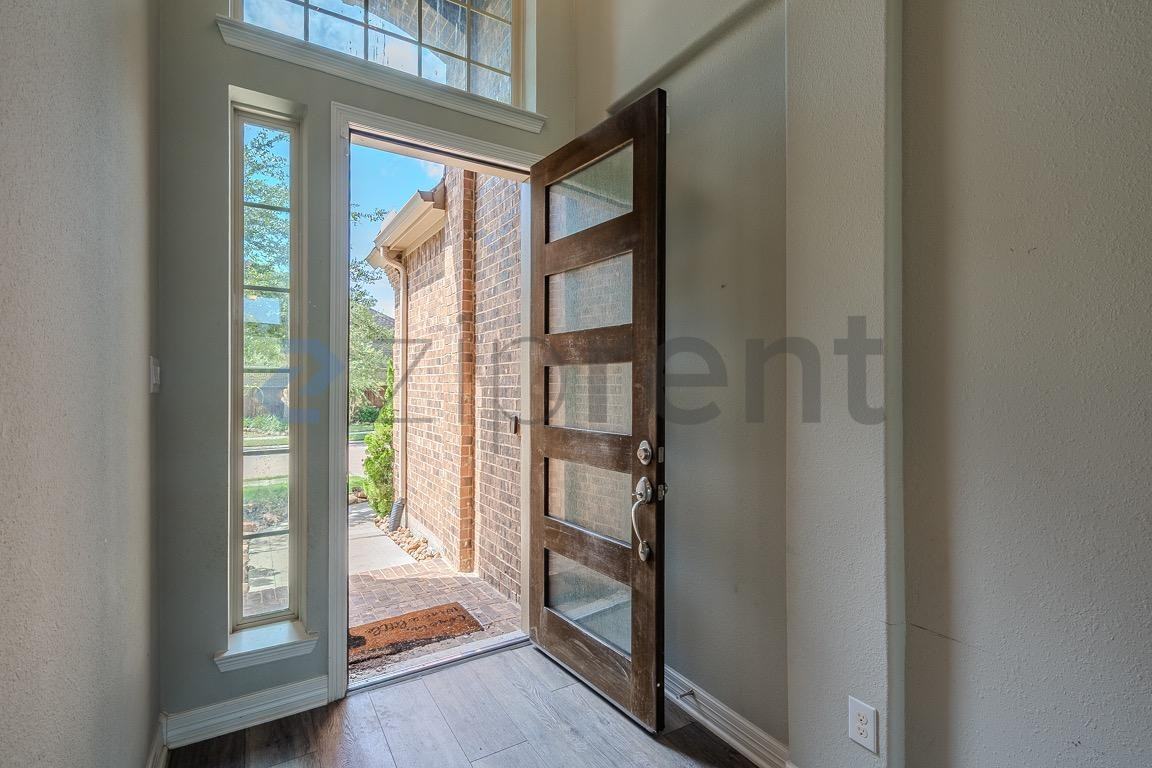 3543 Whitman Dr - Photo 5 of 39
