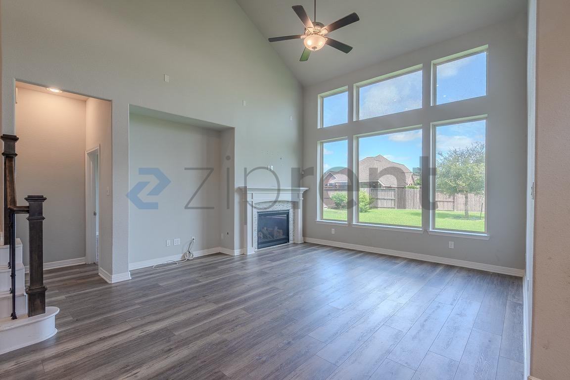 3543 Whitman Dr - Photo 7 of 39