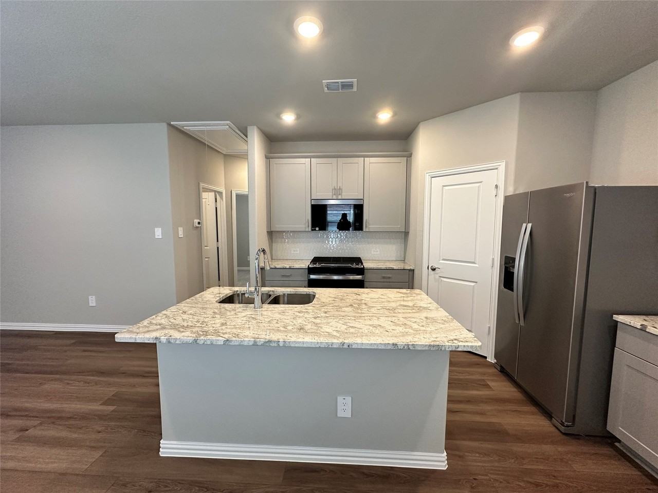 512 Dorothy Dr - Photo 6 of 18