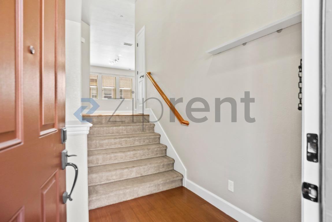 28 Paterson Pl - Photo 5 of 22