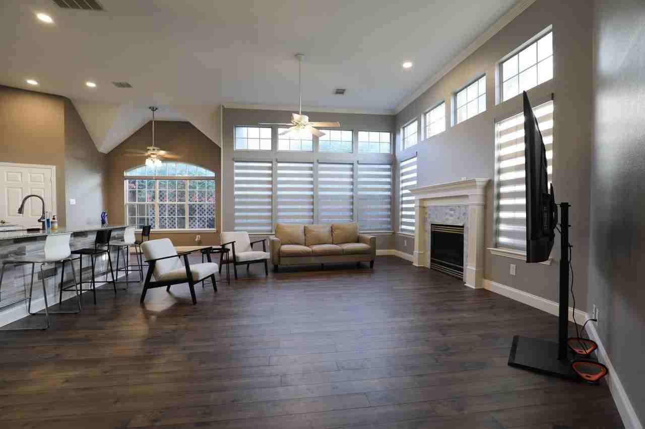 3408 Devonshire Ct - Photo 5 of 18
