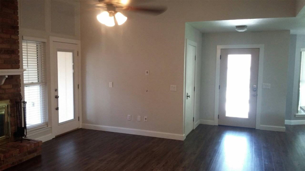 2809 N Ave - Photo 2 of 14
