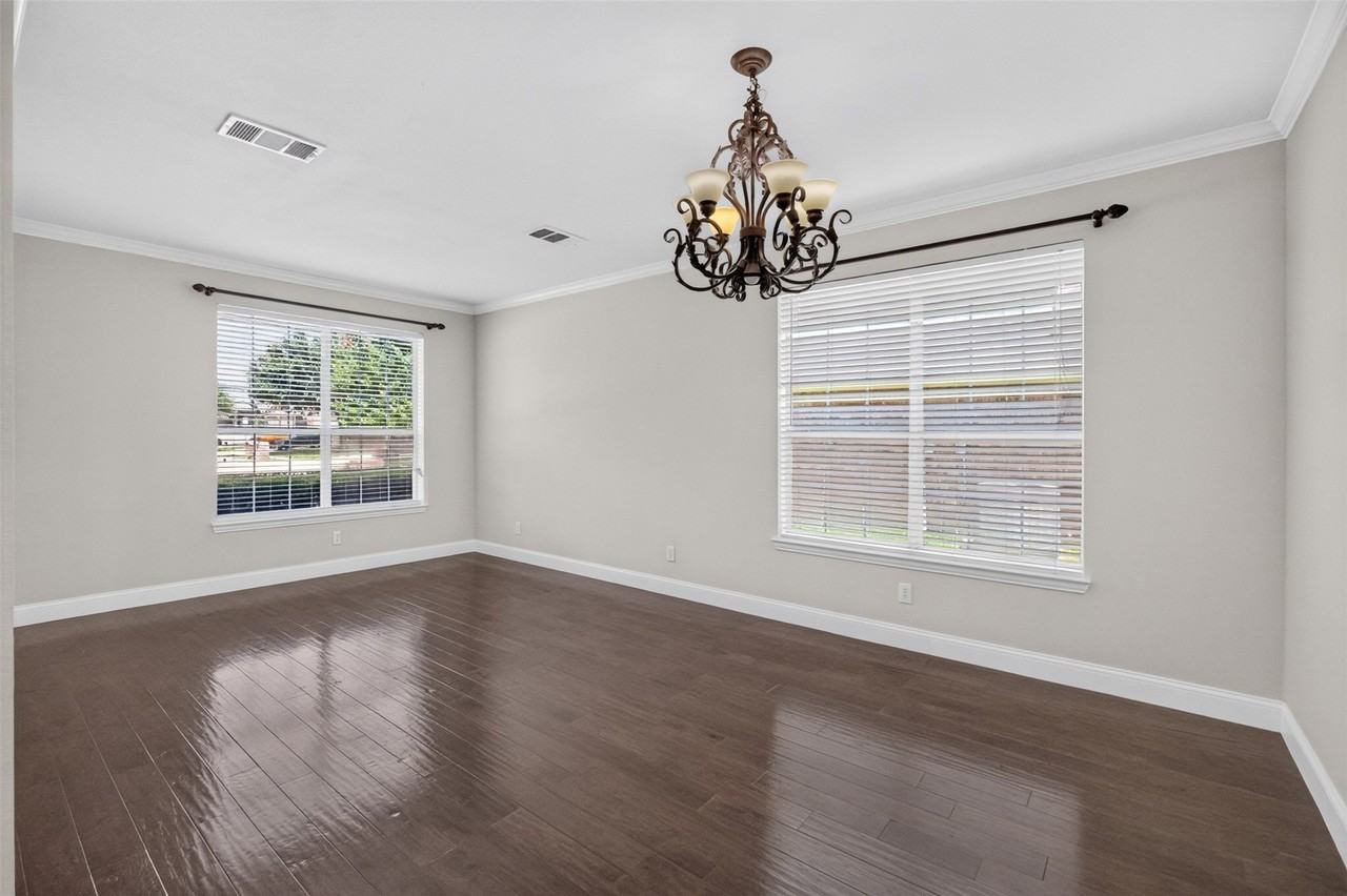 4521 Chaparral Creek Dr - Photo 3 of 27