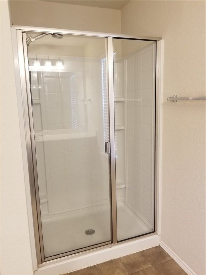 924 Bentwood Trl - Photo 6 of 18